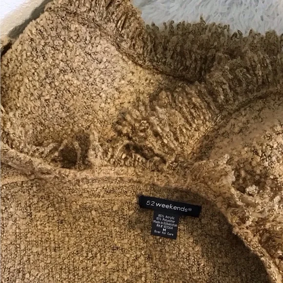 52 Weekends Textured Tan Cardigan Sweater. Size M - Picture 8 of 11